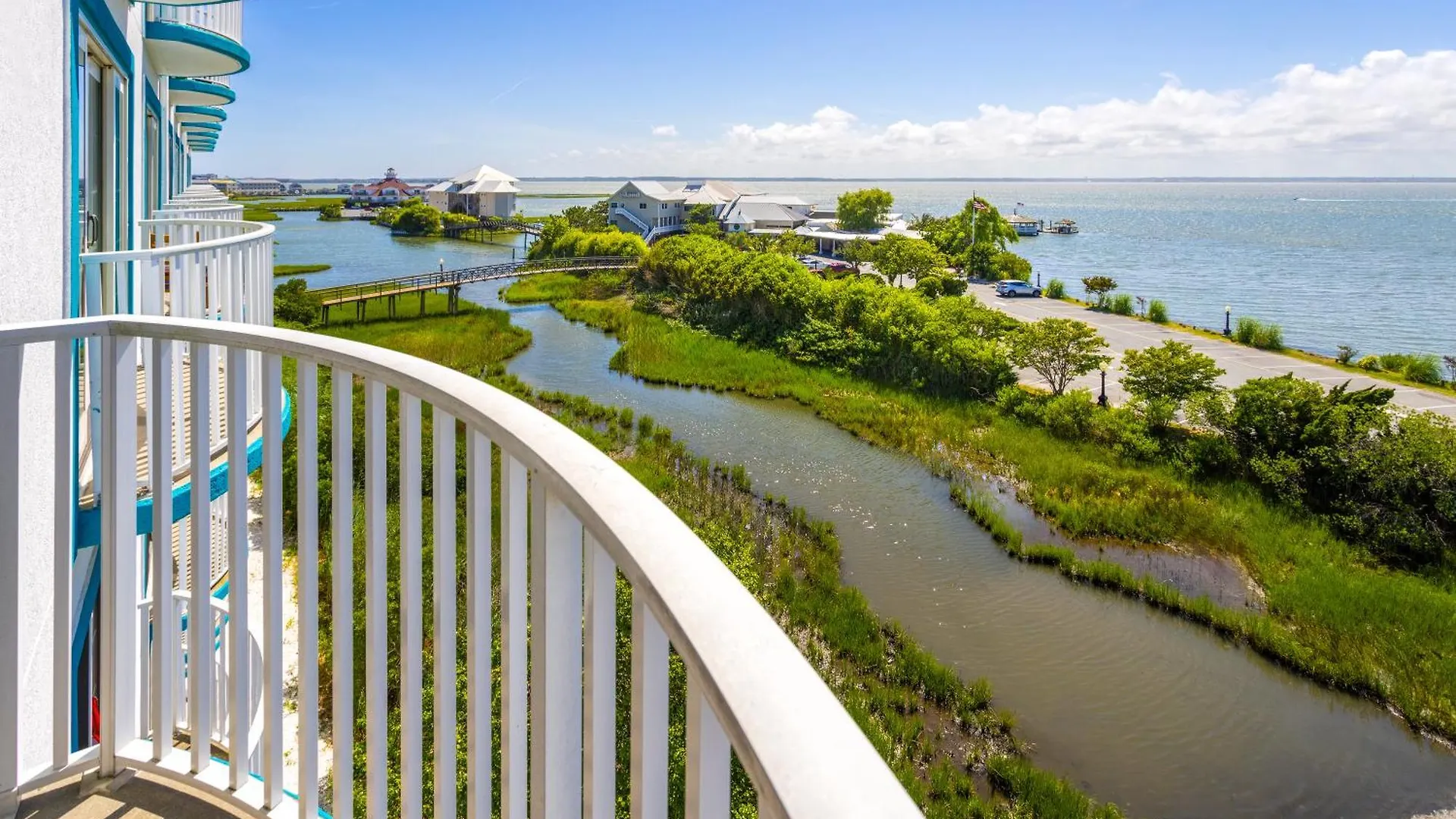 Coconut Malorie Resort Hotel, Ascend Hotel Collection Ocean City