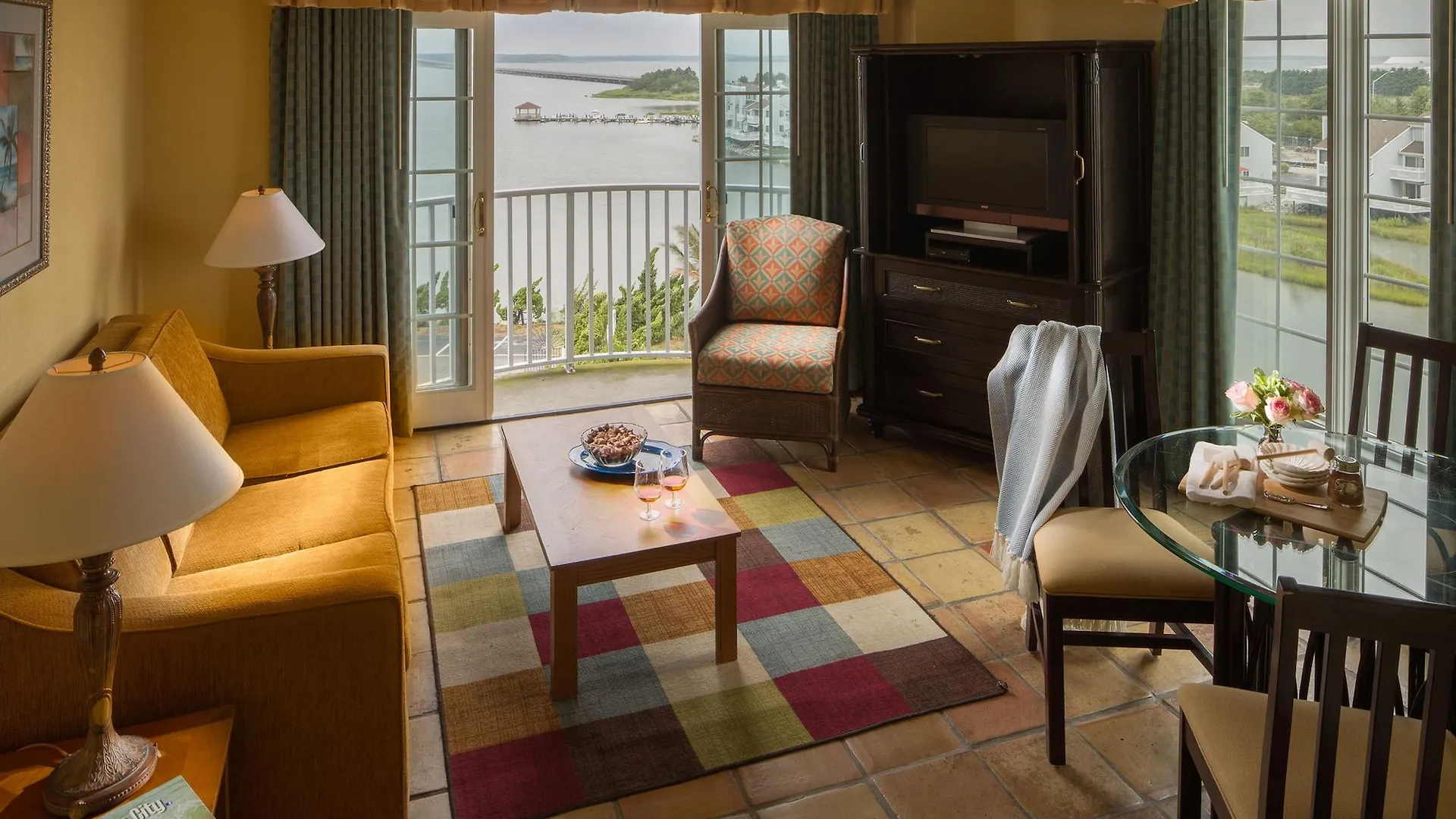 Coconut Malorie Resort Hotel, Ascend Hotel Collection Ocean City