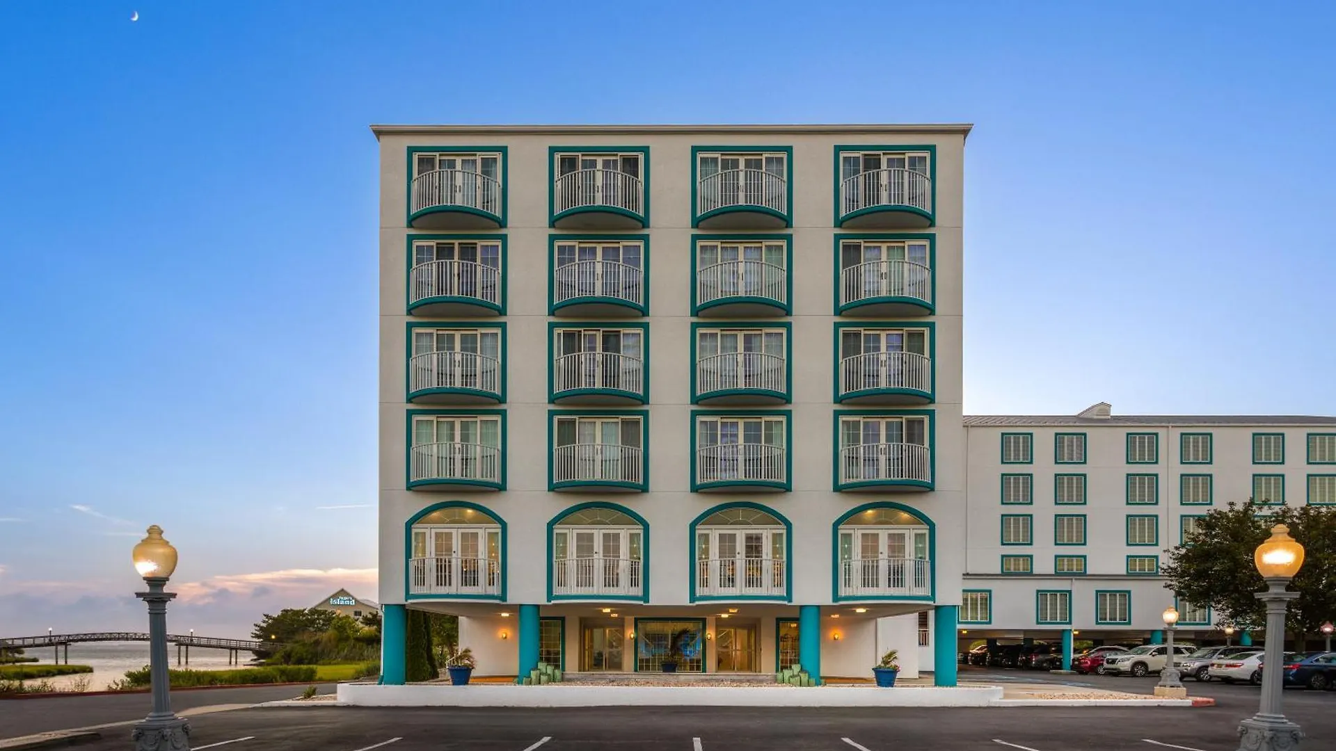Coconut Malorie Resort Hotel, Ascend Hotel Collection Ocean City